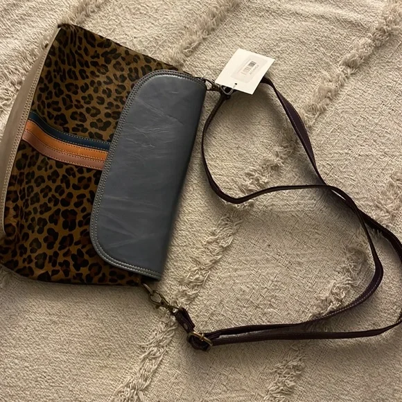 Folklore Couture Crossbody bag- Genuine Leather-Leopard- Clutch - Picture 9 of 11
